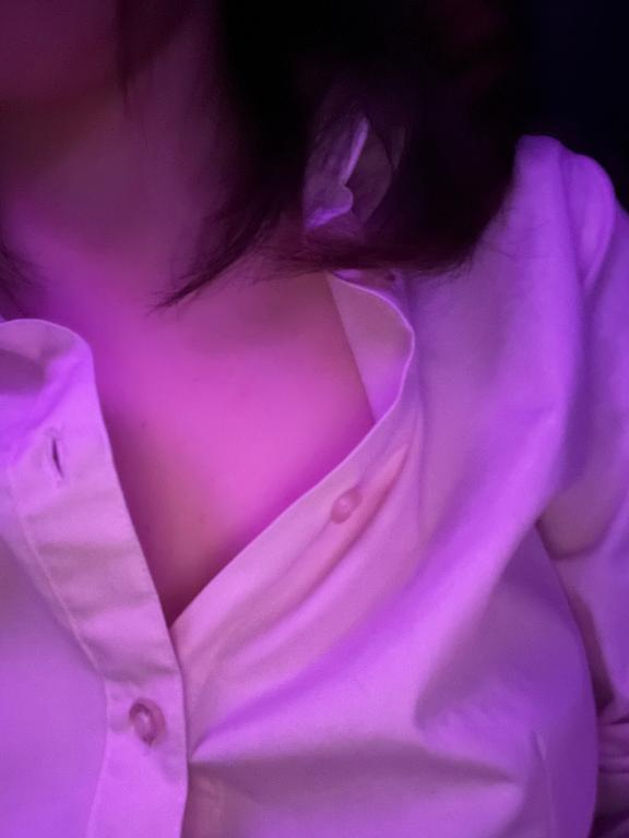 みさ