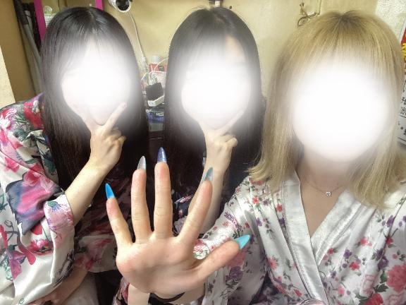 にこり