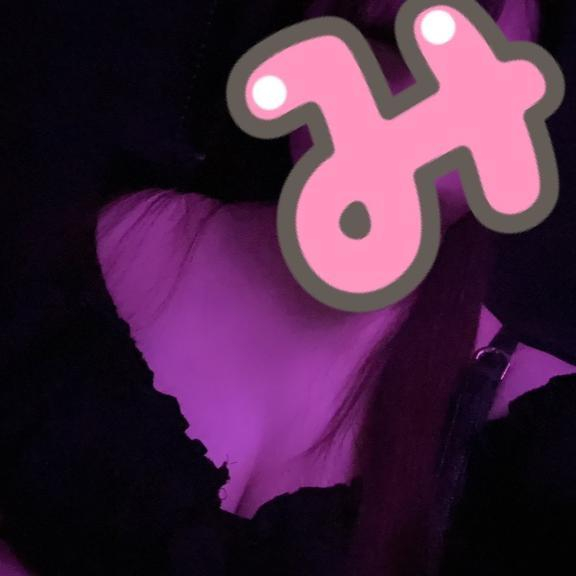みと