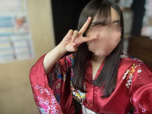 ももな