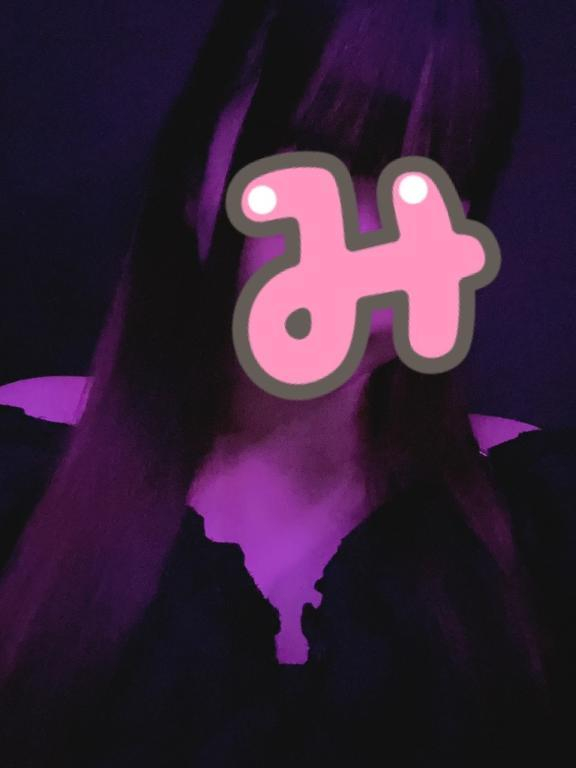 みと