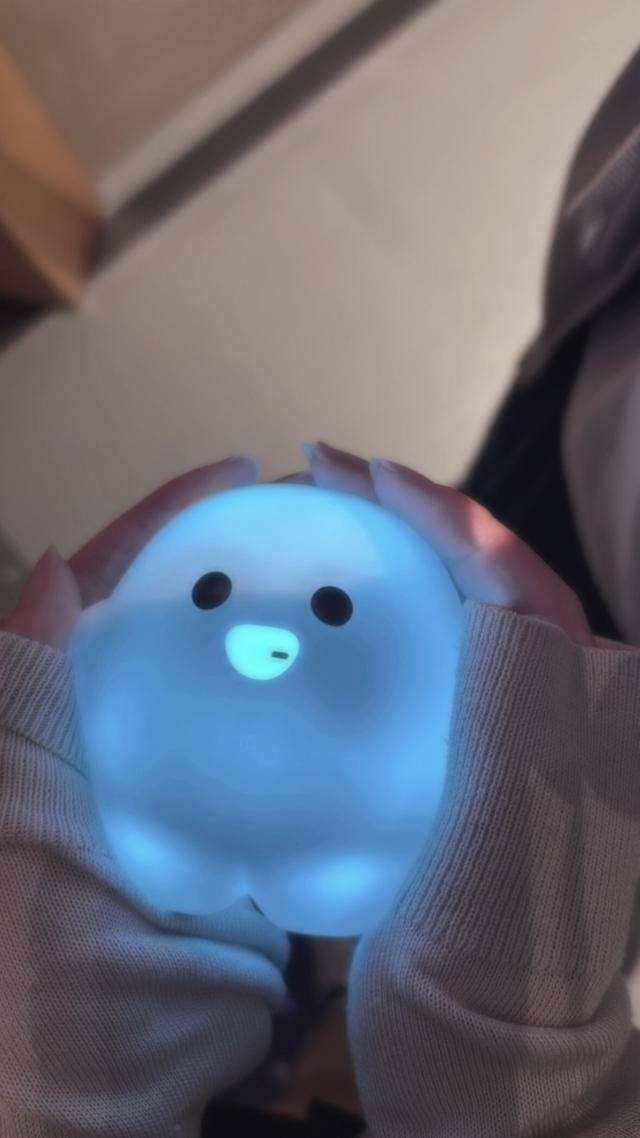 ゆうり