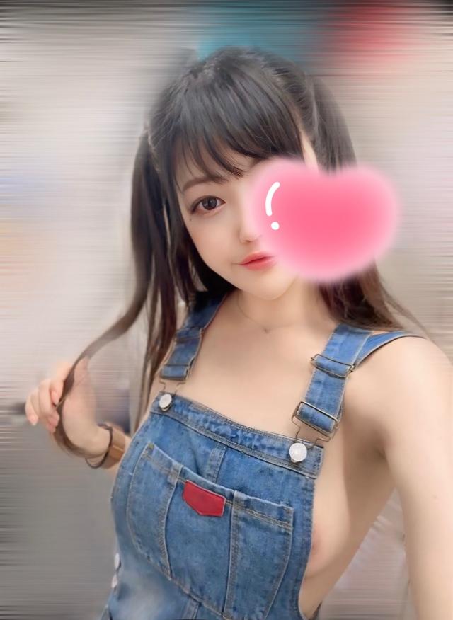 ひなこ