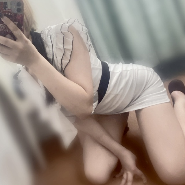 あきな