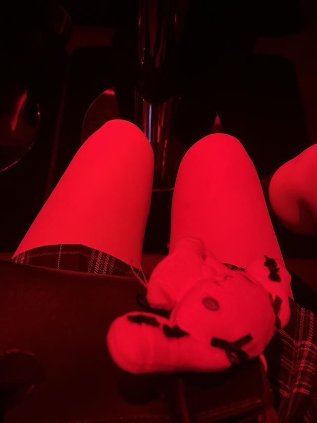 めい