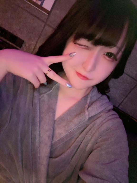 みま