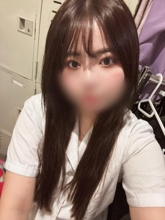 エマ