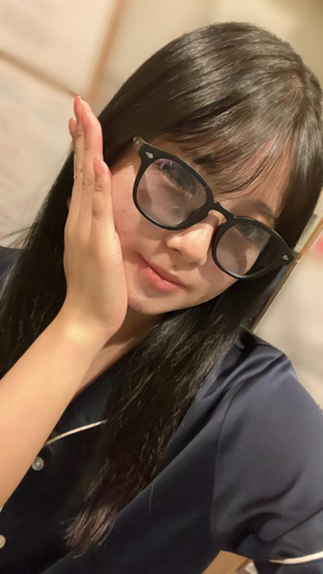 みい