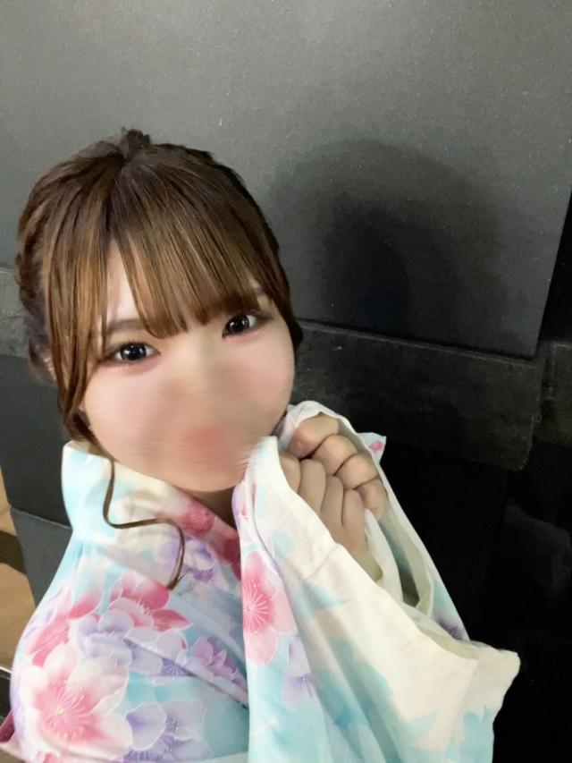 つき