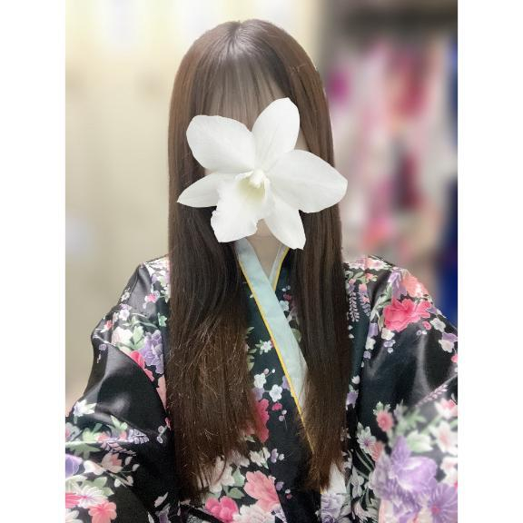 ななは
