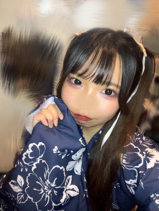 つき