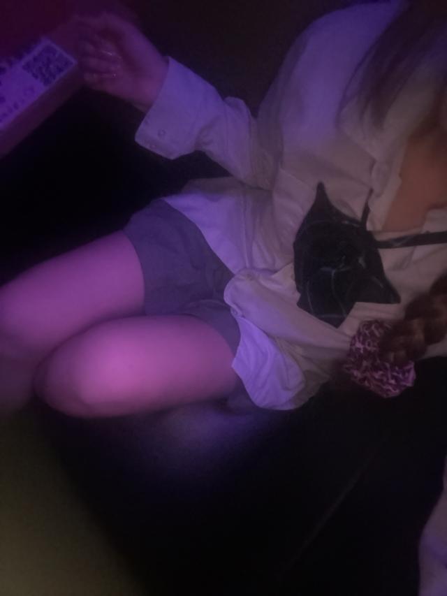 きら