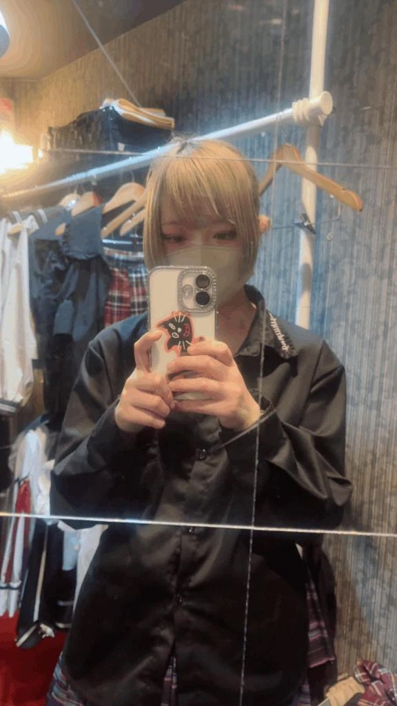 みさ