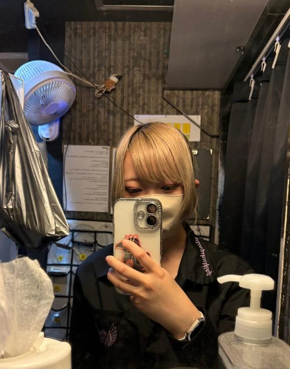 みさ