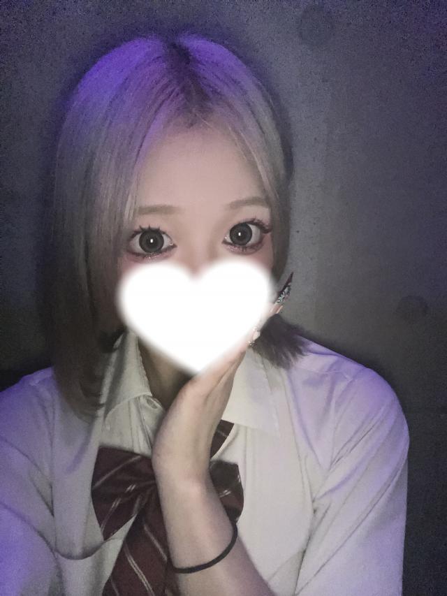 みな