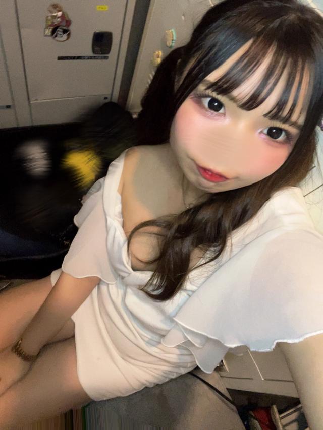 つき
