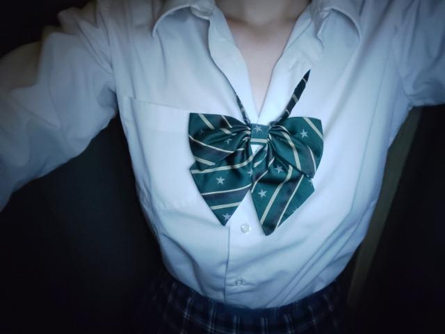 るり