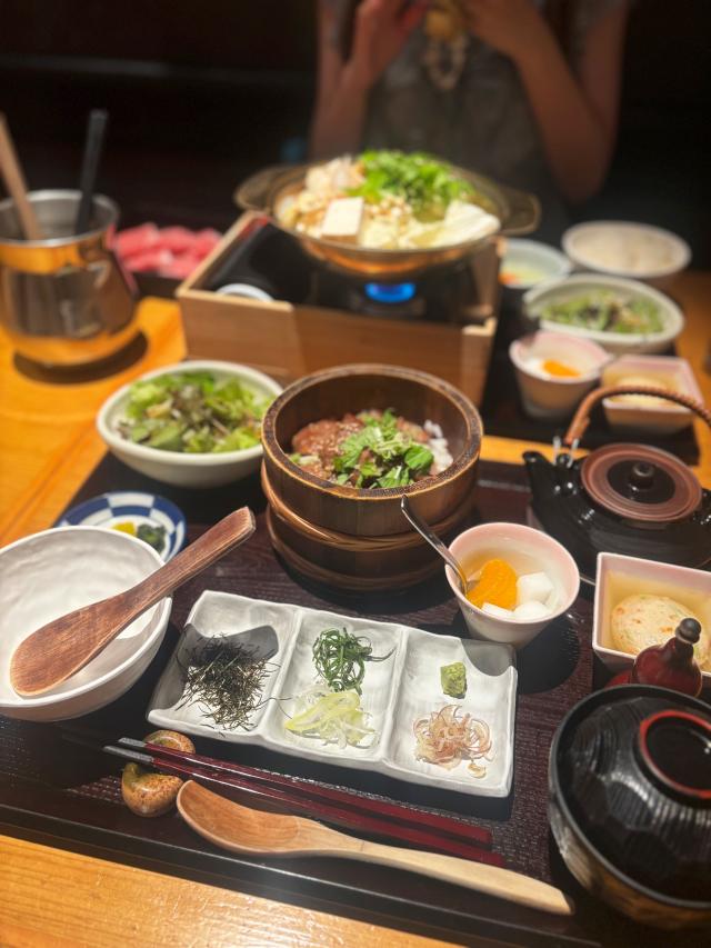 めい