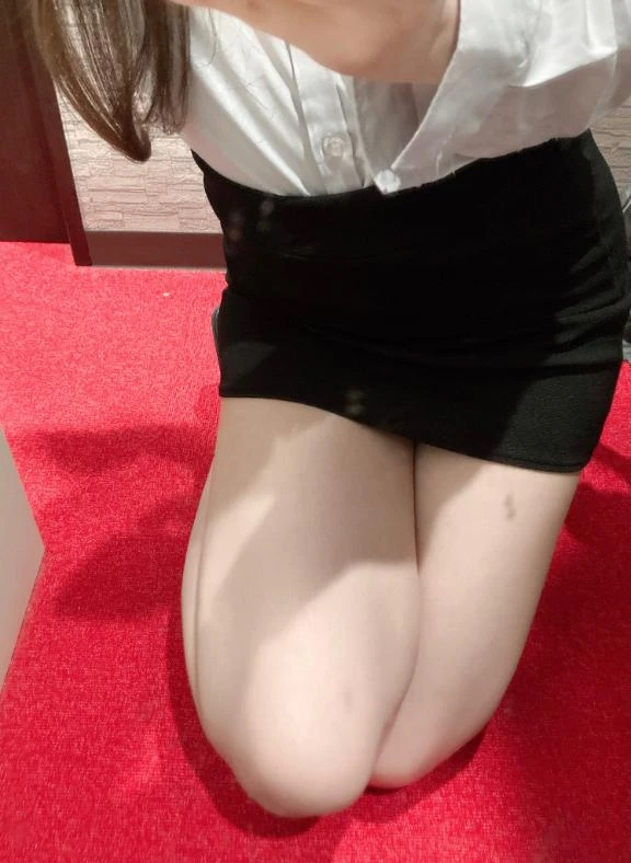 あきな
