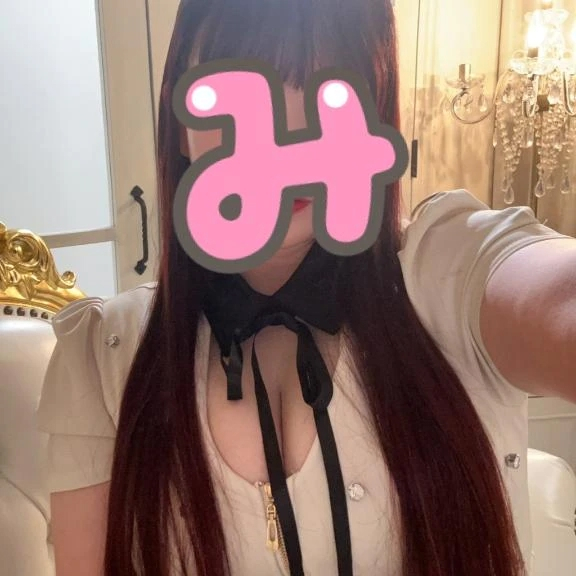 みと