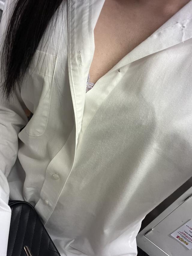 しろ
