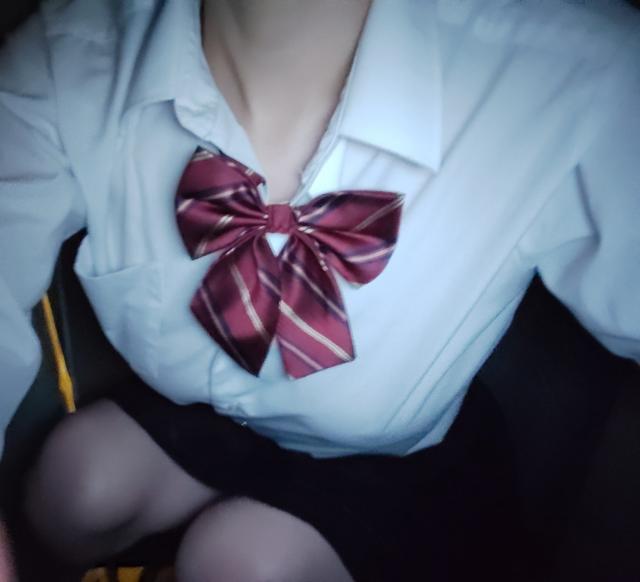 るり