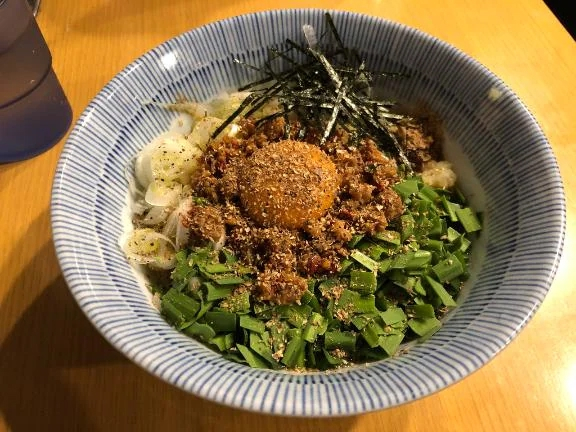 ねる