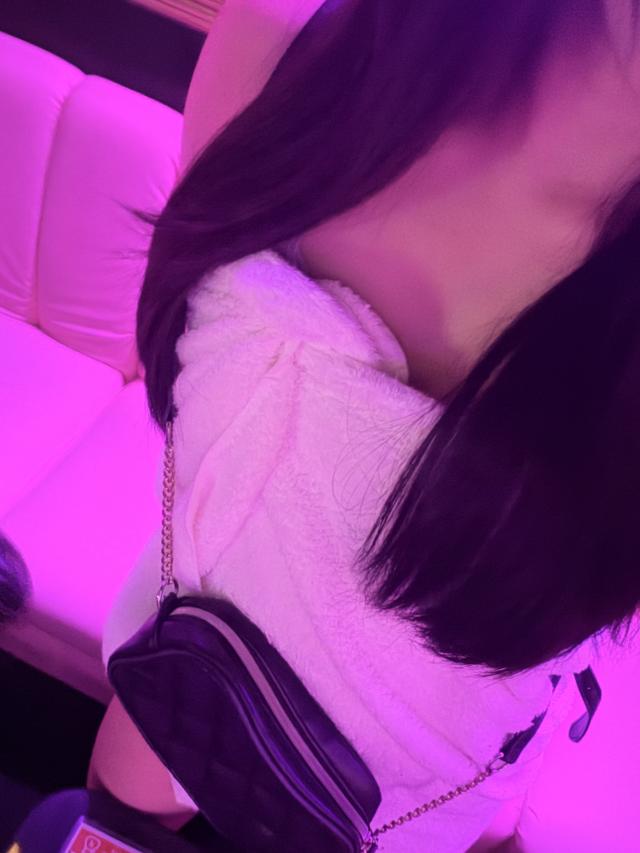しろ