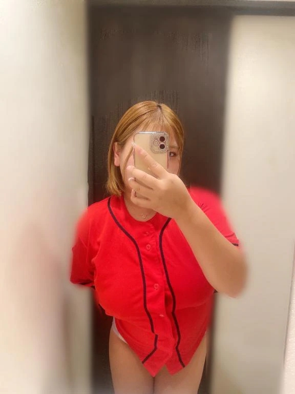 みいな