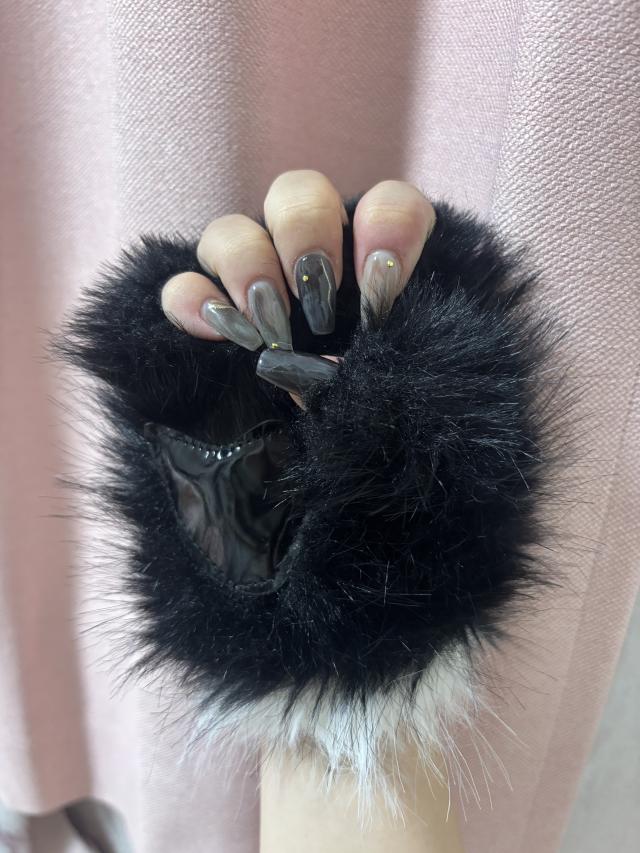 めい