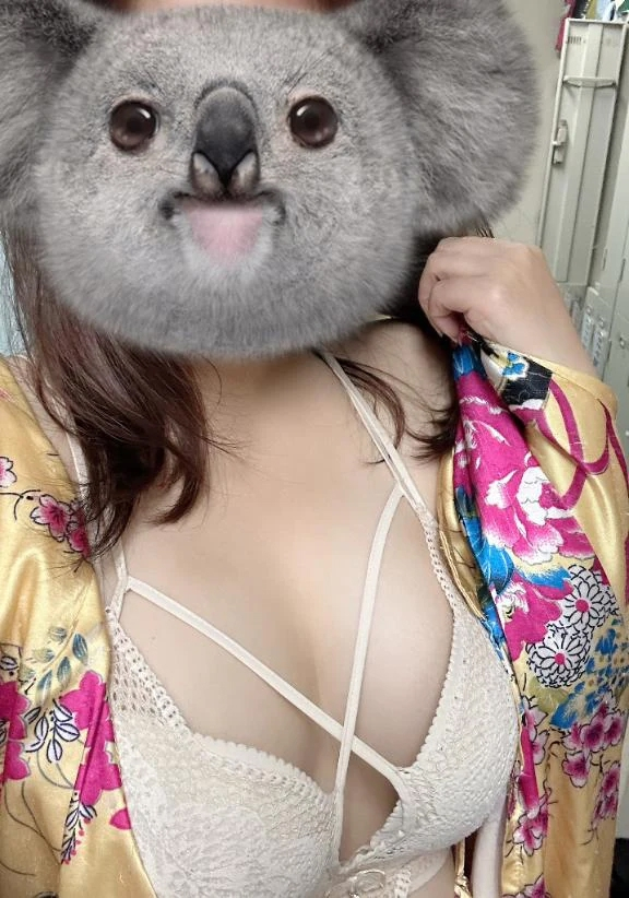 みさ