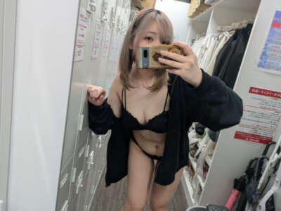 エマニエル秋葉原スタッフ