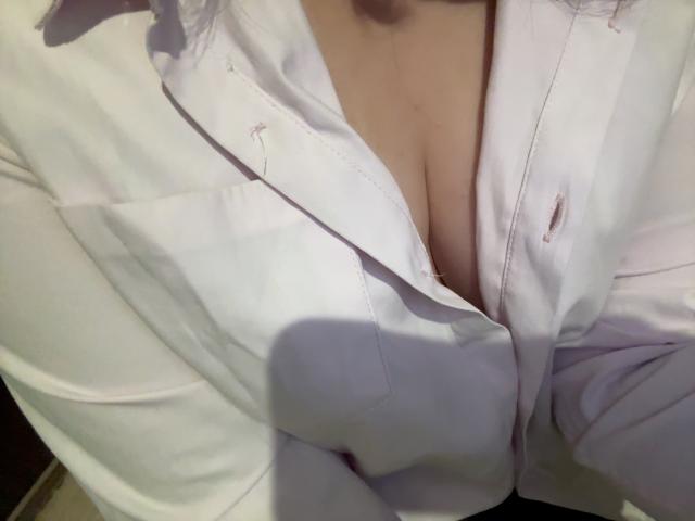 めい