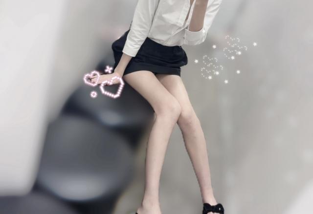 にこ