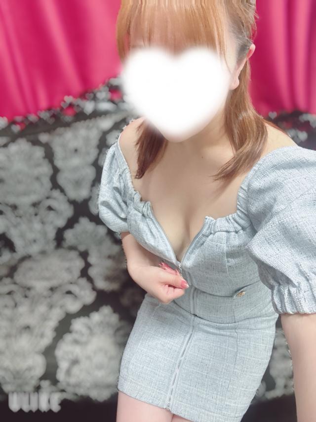 出勤したぁ