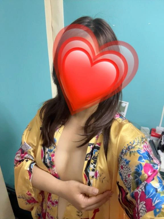 みさ