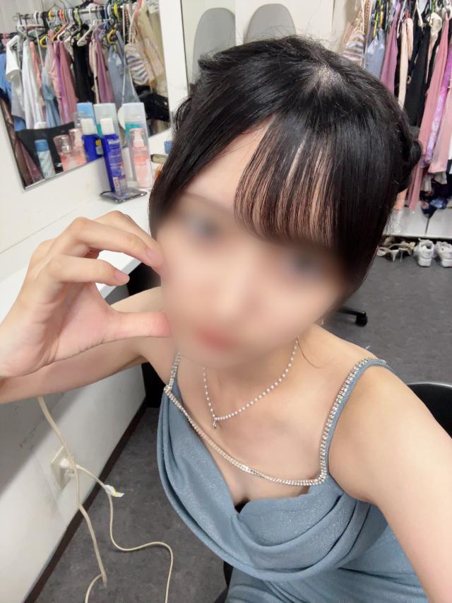 きら