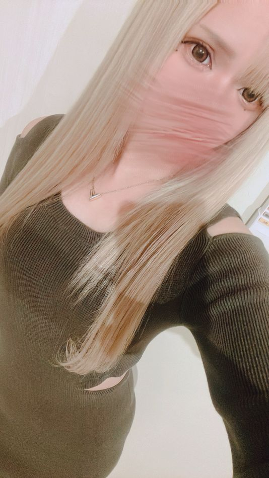 エマニエル秋葉原スタッフ