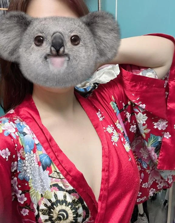 みさ