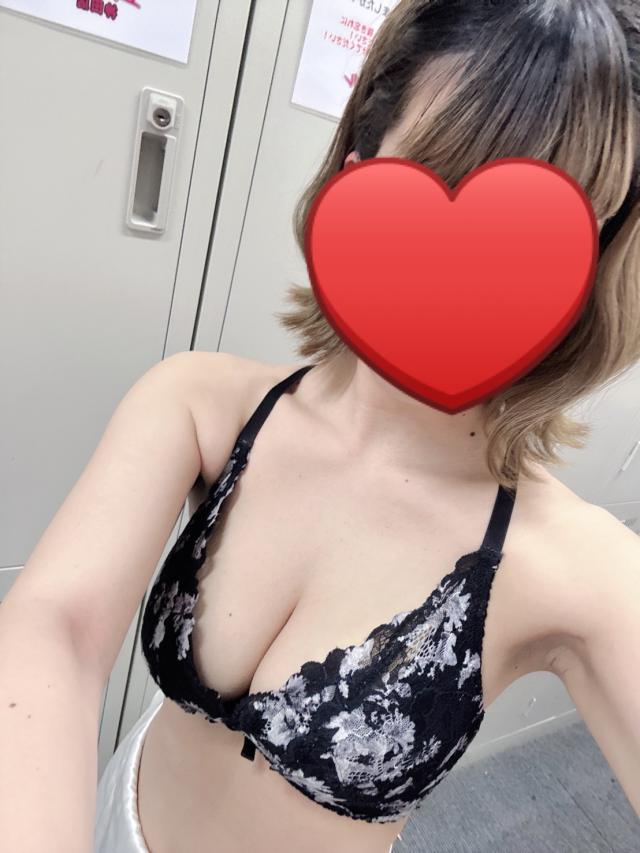 りつ