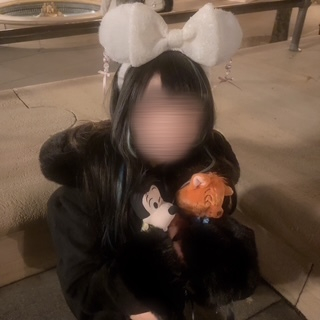 うい