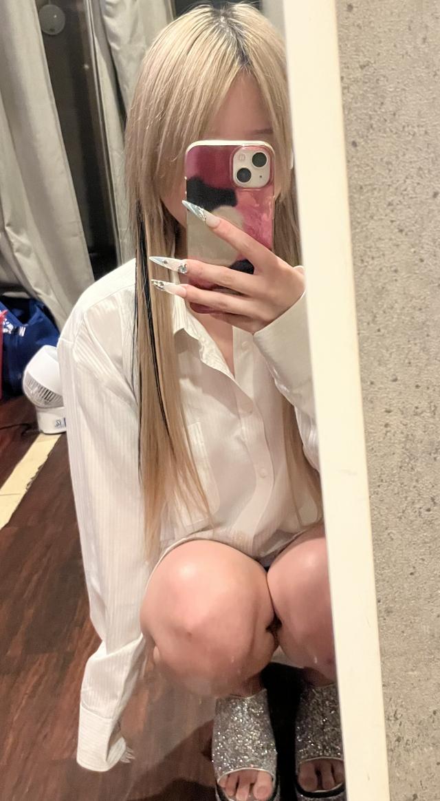 みな
