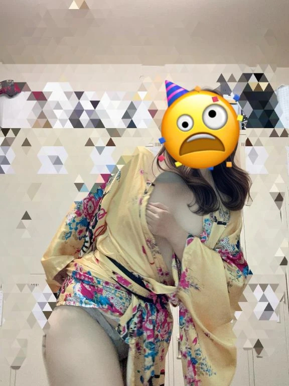 みさ