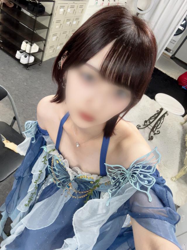 きら