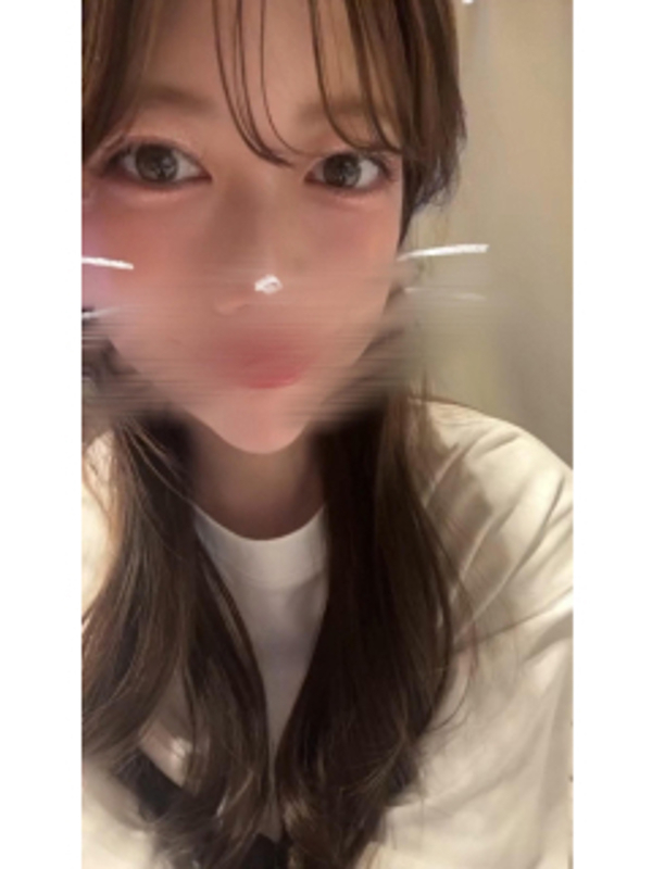 みい