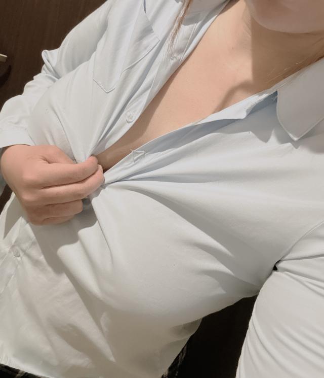 ななみ