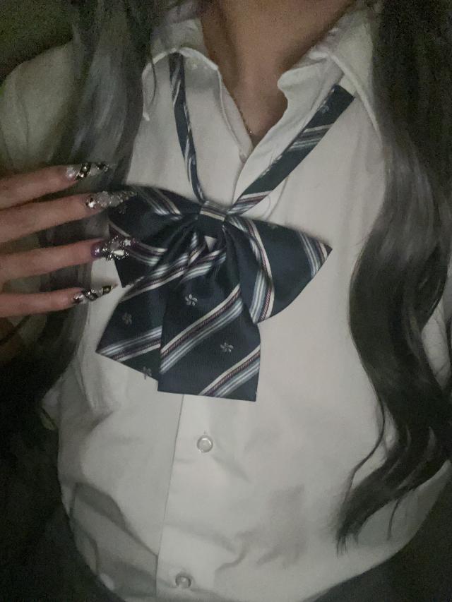 みな