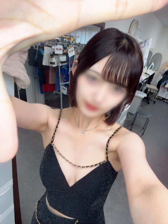 きら