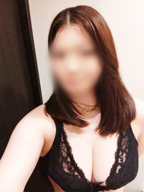 まみ