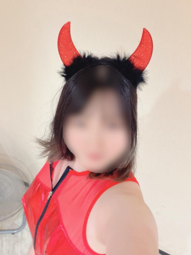 めぐむ